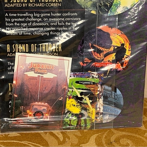 Ray Bradbury Comics #1 All Dinosaur Issue Sealed With Cards 1993 Topps Comics - Picture 4 of 10